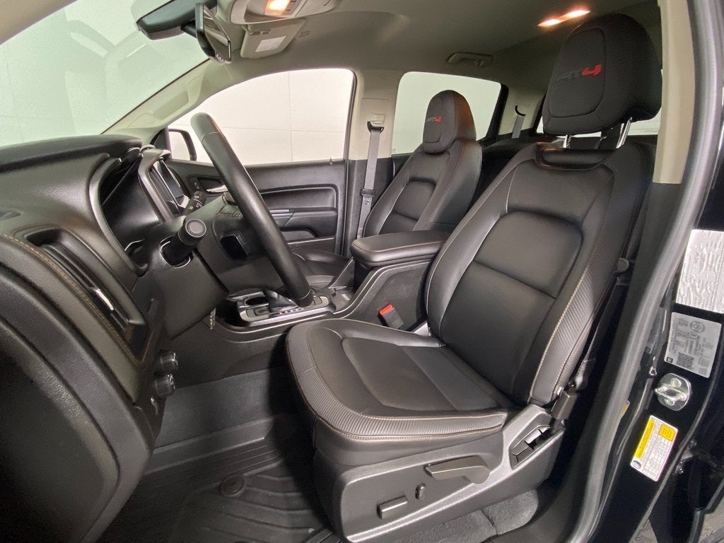 2022 GMC Canyon AT4 w/Leather